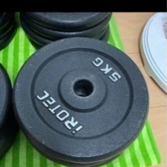 アジャストベンチ　と　ダンベル　42.5kg ✖︎ 2    1.25kg ✖︎ 4 