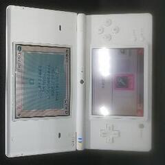 Nintendo DS とソフトのセット