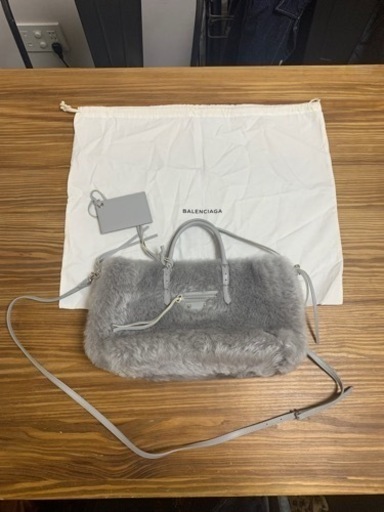 美品】バレンシアガ BALENCIAGA PAPER A6 ムートン レザー トート