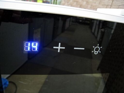 ☆ 電子ミニワインクーラー 40L 12本用 2013年製 WCE-12W ブラック