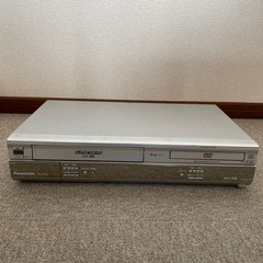 取引中【ジャンク】Panasonic VHS DVDプレーヤー ...