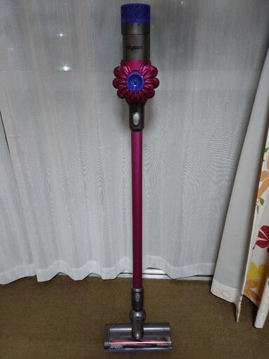 ダイソン dyson V6(SV07) コードレスクリーナー 8550円