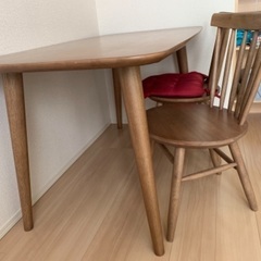【ネット決済】ニトリ　ダイニングテーブル　椅子二脚付き