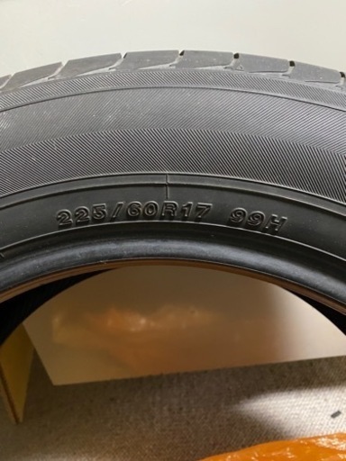 225/60R17  夏タイヤ ハイエース等