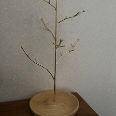ニトリ　インテリアツリーツリー