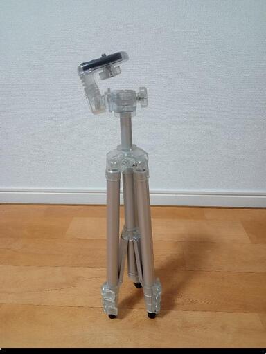 三脚/ムービー、カメラ用。新品、未使用【定価￥9800 +税】