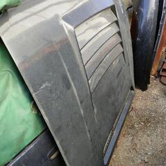 S14シルビアのボンネット＆フェンダー、