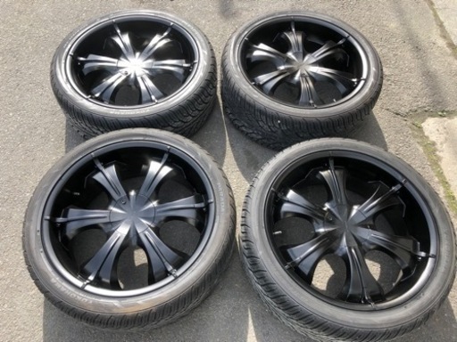 サバーバンに使用 24インチタイヤホイールセット