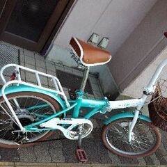 Latte[ラテ]20吋 ファッション折り畳み自転車 外装6段/LEDオート 