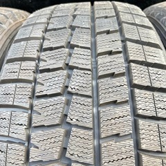 極上タイヤ　DUNLOP WM01 225/50R18 スタッドレス  タイヤ　2017年製