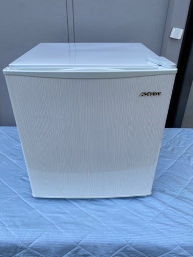 アビテラックス 1ドアー冷蔵庫　46L 2015年式