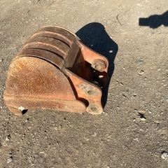 ミニユンボ用バケット型式不明中古品重量約50kg