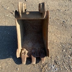 ミニユンボ用バケット型式不明中古品重量約50kg