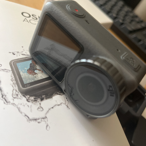 DJI OSMO ACTION アクションカメラ（GoPro） + 専用ケージ/保護