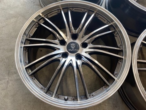 トラフィックスター 19インチ 8J +48 5-114.3 4本 アルミホイール