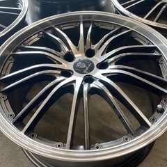 トラフィックスター　19インチ　8J +48 5-114.3 ４本　アルミホイール