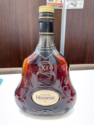 展示特価ヘネシーXO　グリーンボトル金キャップ700ml　40％ Hennessy 中古 ブランデー