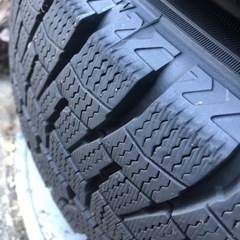 バリ山！　2020年製　スタッドレスタイヤ　155/65R14 軽自動車