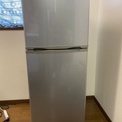 【ネット決済】2011年製 冷蔵庫 128L シルバー