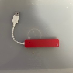 USBハブ、赤、４ポート
