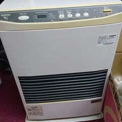 倶知安町 FF式ストーブ 2011年製 サンポット FF-513TF K 温風式 ホワイト SUNPOT 倶知安町 FF式ストーブ 2011年製 サンポット FF-513TF K 温風式 ホワイト