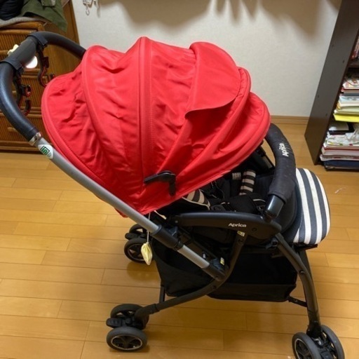 アップリカ　ベビーカー　ラクーナデュアル　お値下げ