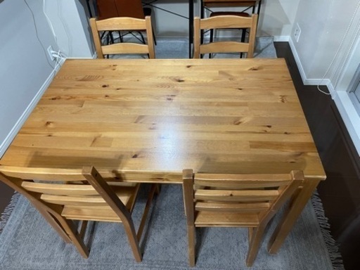 IKEA ダイニングテーブルセット（テーブル、椅子×4）