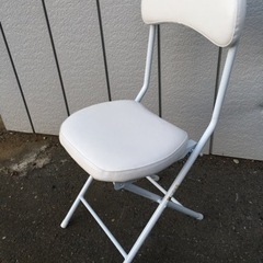 ■折り畳みチェア■折りたたみイス 折畳み椅子■白 ホワイト