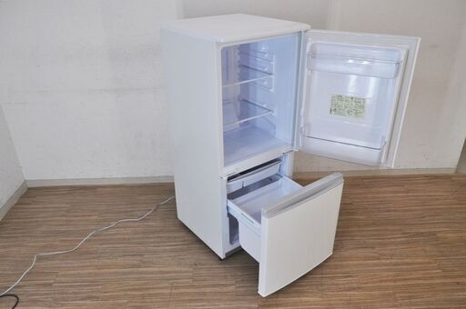 シャープ冷蔵庫SJ-14E4-KW美品137L　2ドア左右つけかえどっちも扉　ナノ低温脱臭触媒ノンフロンSHARP　洗浄/動作確認済み