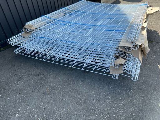 新品未使用【格安】メッシュフェンス　12枚セット価格　1470ｍｍ×1900ｍｍ　ＤＩＹ　ドッグラン　倉庫　コンテナ　家庭菜園　盗難　除雪