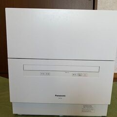 パナソニック食洗機（NP-TA3ｰW） 美品です。