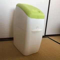【ネット決済】Apricaオムツゴミ箱