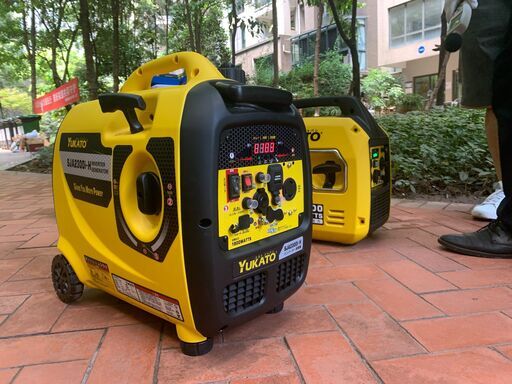 YUKATO社2300kw発電機