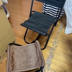 折り畳み椅子　2つセット