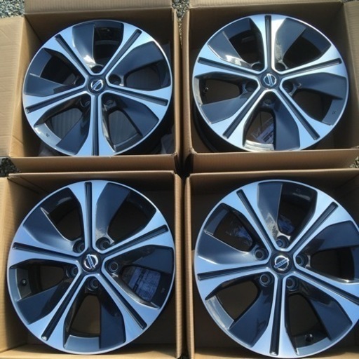 新車外し品 日産 キックス リーフ 純正アルミホイール