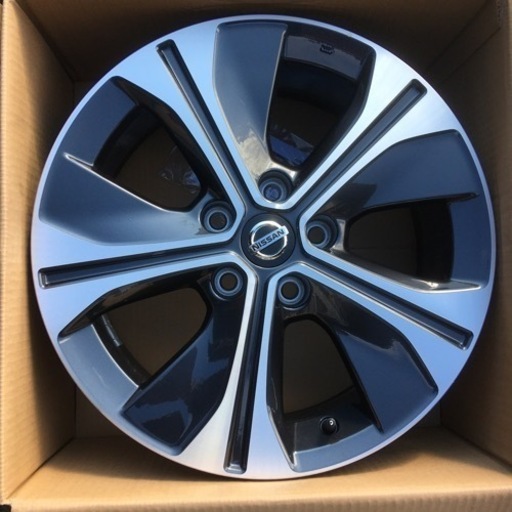 新車外し品 日産 キックス リーフ 純正アルミホイール 【公式通販】