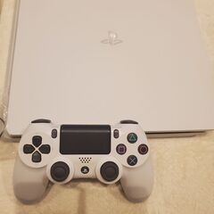 PS4売ります。美品、動作確認済