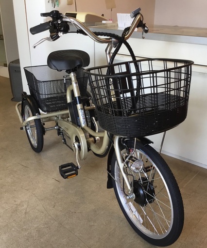 先月購入・新品同様＞カイホウジャパン・電動アシスト三輪自転車