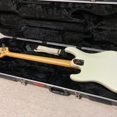 レア物？ ミュージックマン カプリスベース