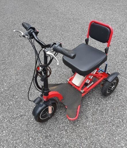 シニアカー(電動三輪車)
