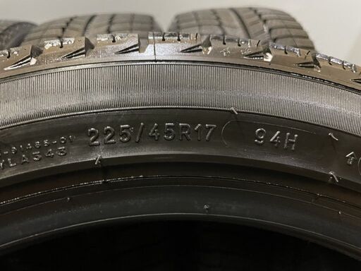 MICHELIN X-ICE XI3 225/45R17 17インチ スタッドレス 人気 4本 バリ溝 