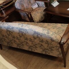 カリモク　チターノ　カントリーテイスト　2人掛けソファ【愛品倶楽部柏店　問い合わせ番号 156-009073 002】 