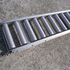 ☆中古品 トーヨーカネツ コンベアローラー ラピタスタンコンベヤー 全長：3050ｍｍｘ幅305ｍｍ ローラー1か所凹みあり ③☆