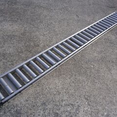 ☆中古品 トーヨーカネツ コンベアローラー ラピタスタンコンベヤー 全長：3050ｍｍｘ幅305ｍｍ ローラー2か所凹みあり ④☆