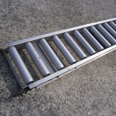 ☆中古品 トーヨーカネツ コンベアローラー ラピタスタンコンベヤー 全長：3050ｍｍｘ幅305ｍｍ ローラー2か所凹みあり ④☆