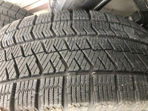 金曜日まで！フォルクスワーゲン等スタッドレスタイヤ