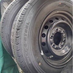 ハイエース新車外しホイール夏タイヤ ハイエース新車外しホイール夏タイヤ