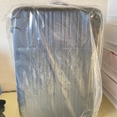 【新品未使用】スーツケース　キャリーバッグ　ブラック　Lサイズ