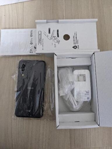 ほぼ新品　AQUOS携帯