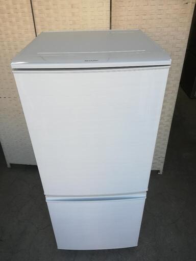 【配送無料】シャープ 冷蔵庫⭐137L⭐洗濯機とのセット購入は割引あり⭐ご来店大歓迎⭐JK50